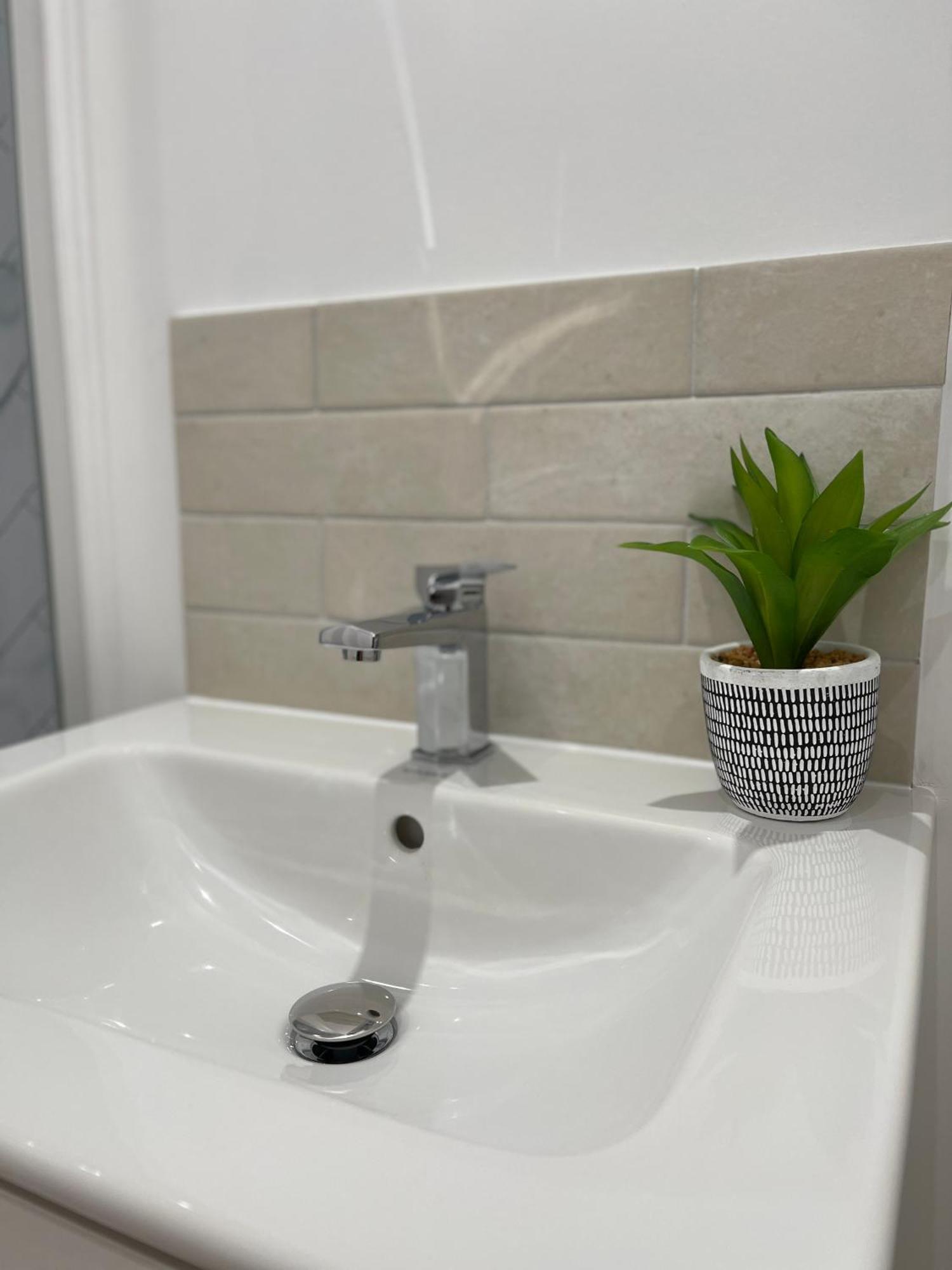 Salt Life Modern Apartment Brighton Eksteriør bilde
